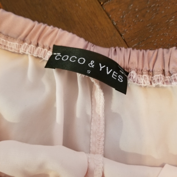 4 for $20 ~ Pink Sheer Shorts (Coco & Yves) - Picture 3 of 3
